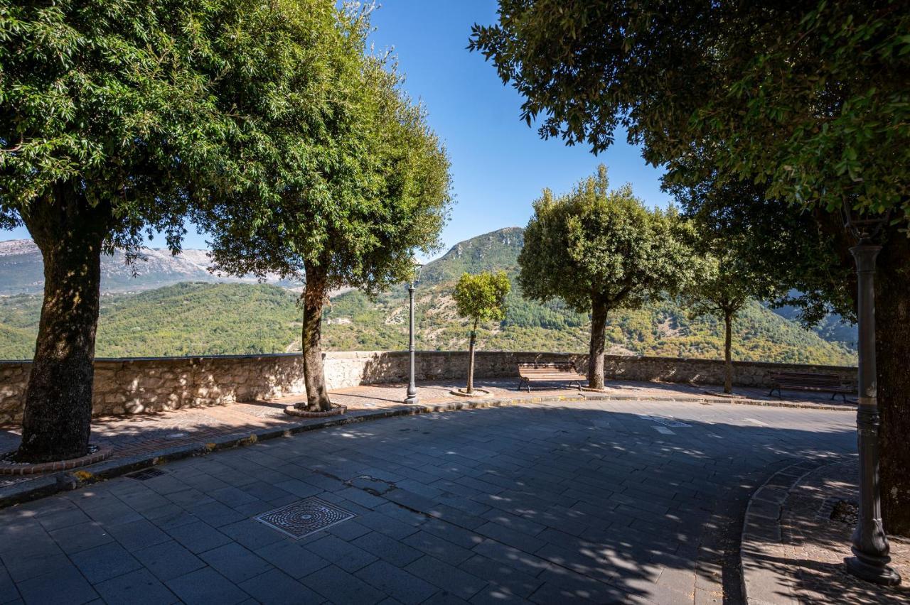 Piazza Laurino Apartments Basic Excursions Alto Cilento Cammino Giubilare Di Santelena Exteriér fotografie