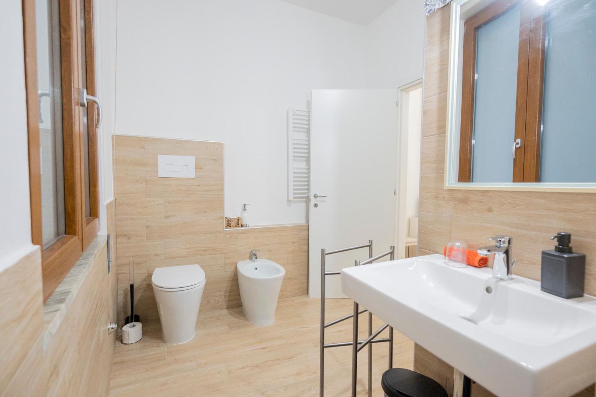 Piazza Laurino Apartments Basic Excursions Alto Cilento Cammino Giubilare Di Santelena Exteriér fotografie