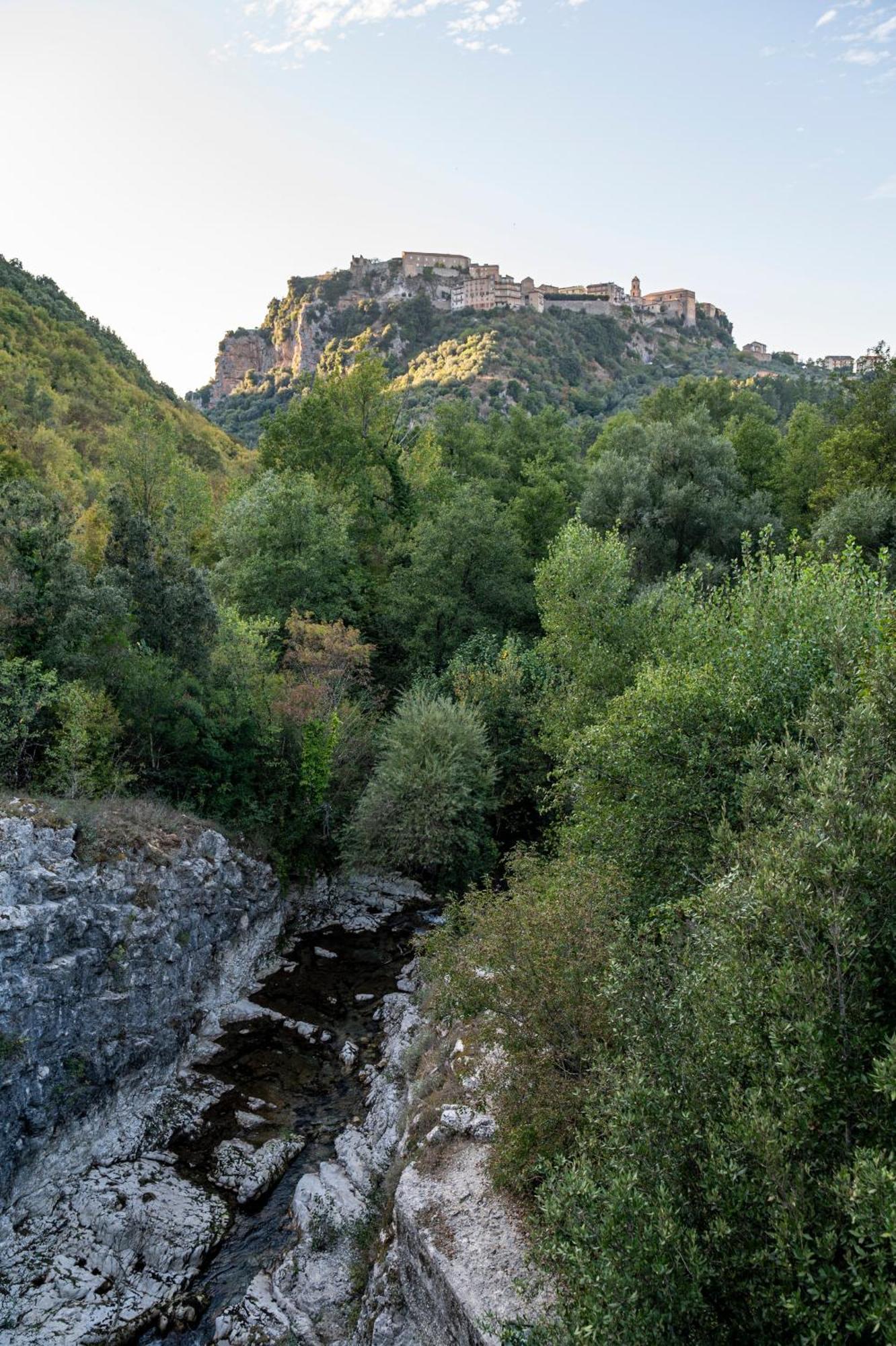 Piazza Laurino Apartments Basic Excursions Alto Cilento Cammino Giubilare Di Santelena Exteriér fotografie