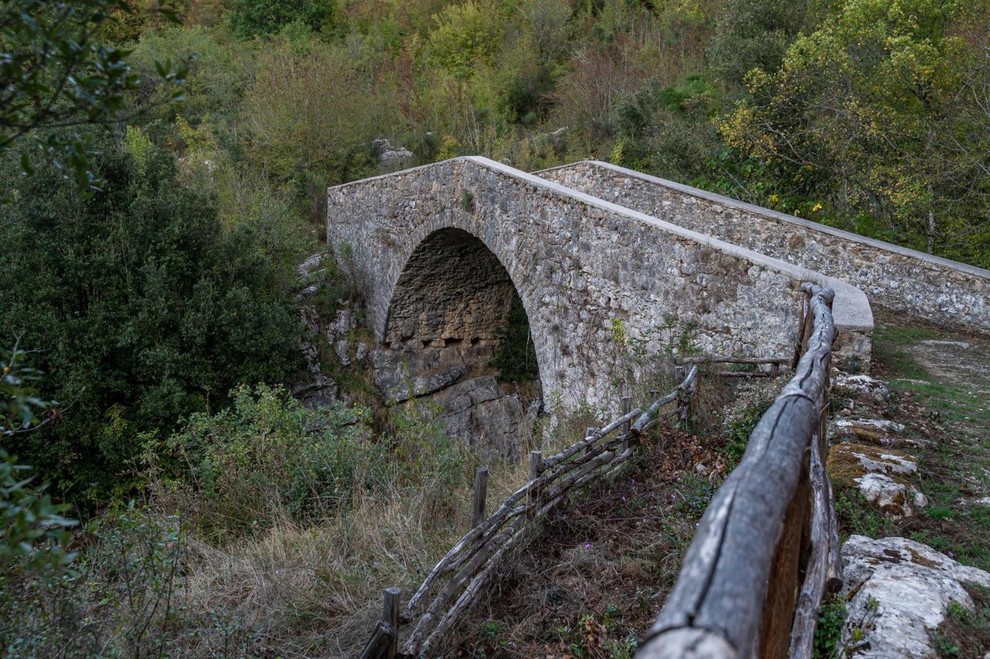 Piazza Laurino Apartments Basic Excursions Alto Cilento Cammino Giubilare Di Santelena Exteriér fotografie